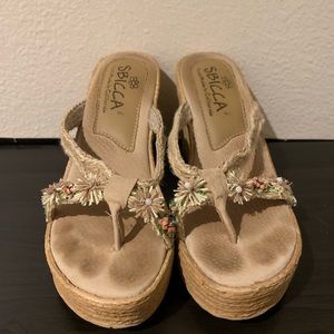 Sbicca wedge platform flip flops